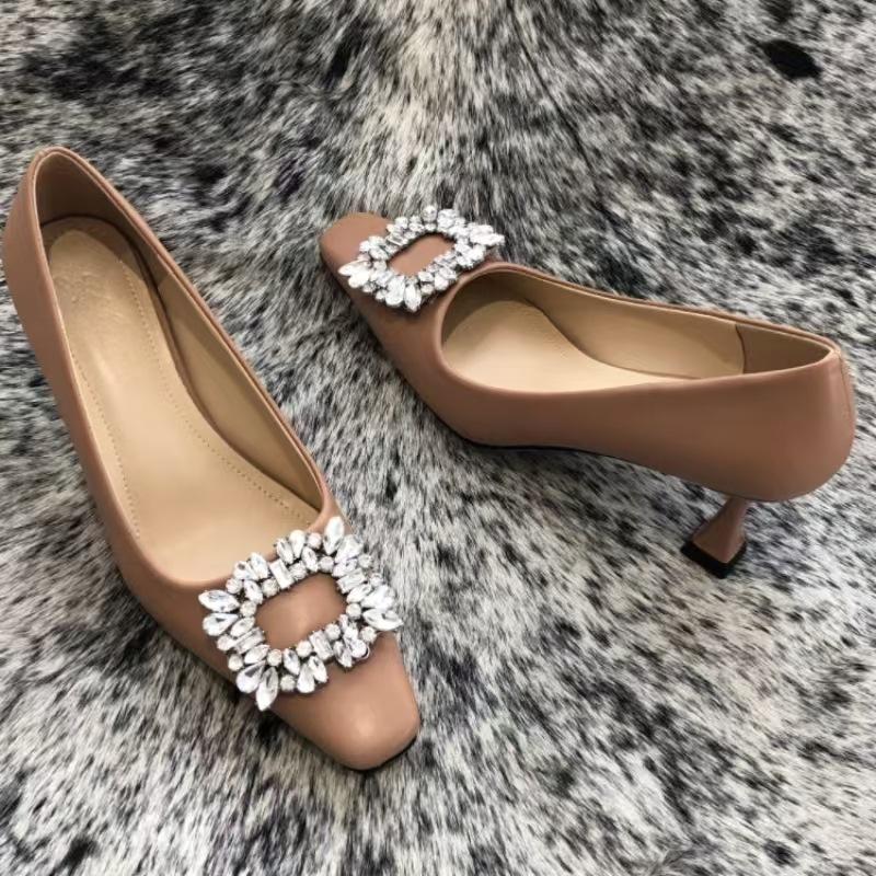 

Xinhao Shoe Factory Microfiber Leather Square Buckle Rhinestone Shallow Mouth Temperament Versatile Banquet Fashion Work Single Shoes High Heels 40