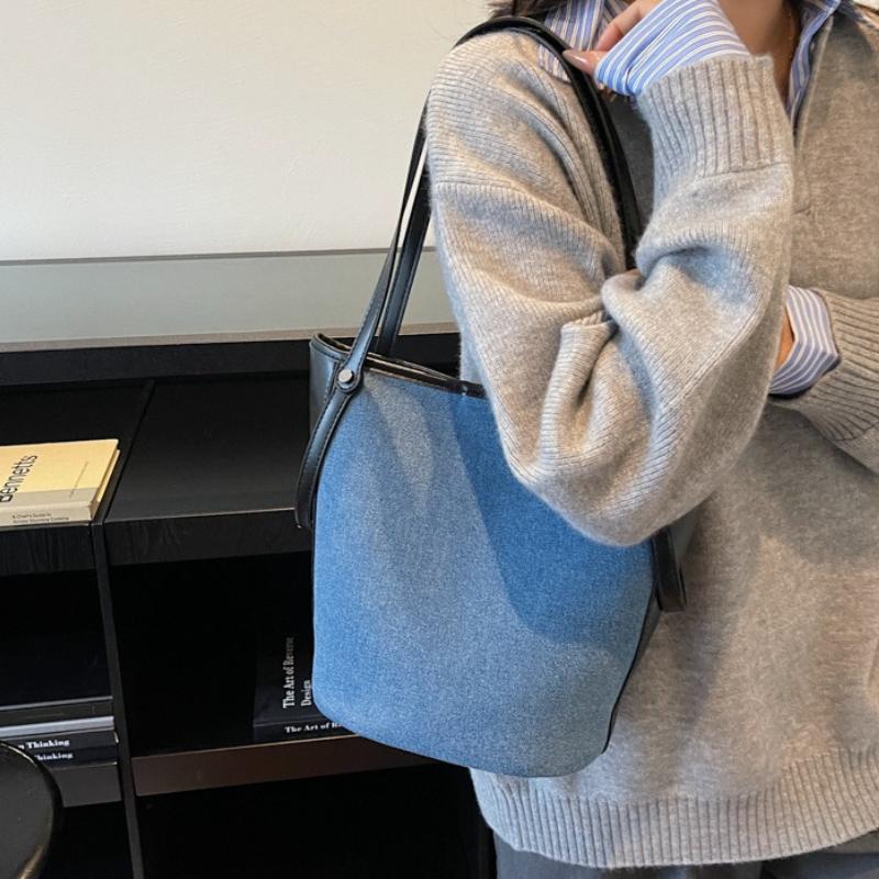 New Korean Style Patchwork Shoulder Bag Large Capacity Denim Tote Handbag for Women Fashiable and Versatile Commuting Bag