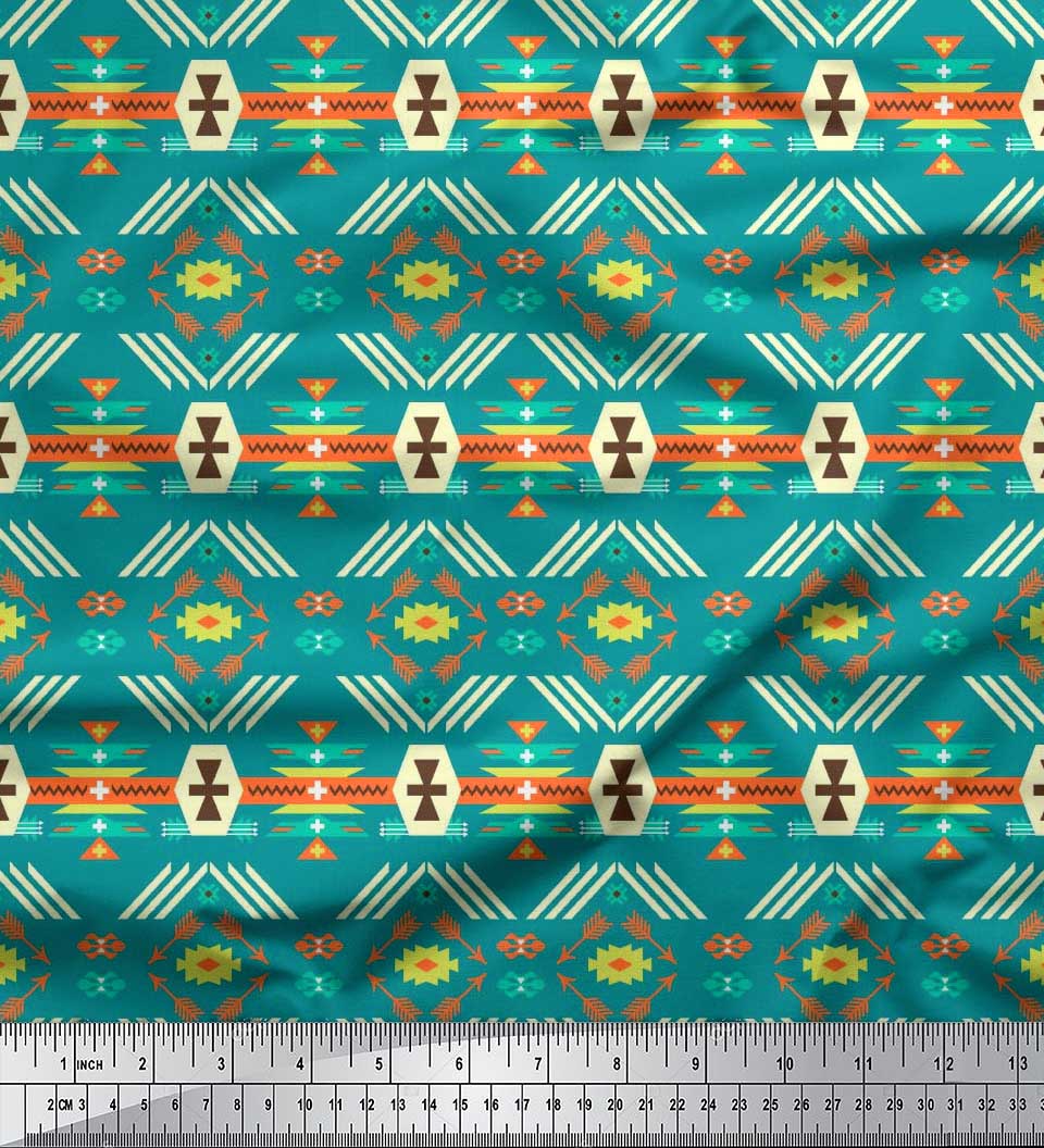 

Soimoi Japan Crepe Satin Тканина з геометричним південно-західним принтом Швейна тканина метр 42 дюйма 42 Inch Wide - Poly Crepe зелений