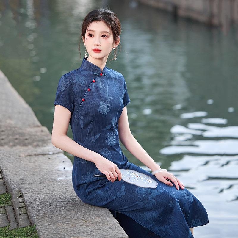 Blue national style new Chinese Suzhou long cheongsam improved young women's high sense of the Republic of China can be worn daily in summer