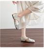 Jetzt verfügbar, sofortiger Versand! Französische Retro-Mules mit geteilter Zehenpartie 'Schweinshaxe' für Damen - Vielseitig, Stilvoll, Lederschuhe.
