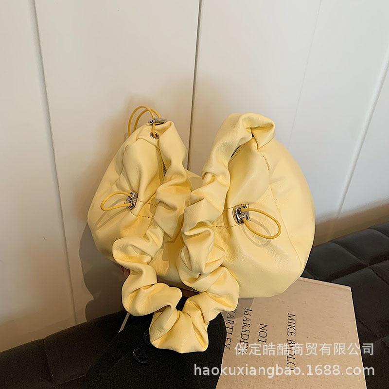 Geantă de subraț de nișă de înaltă calitate, geantă de umăr, geantă crossbody de mare capacitate pentru femei 2024 nouă, geantă tote pentru navetiști, geantă pentru femei