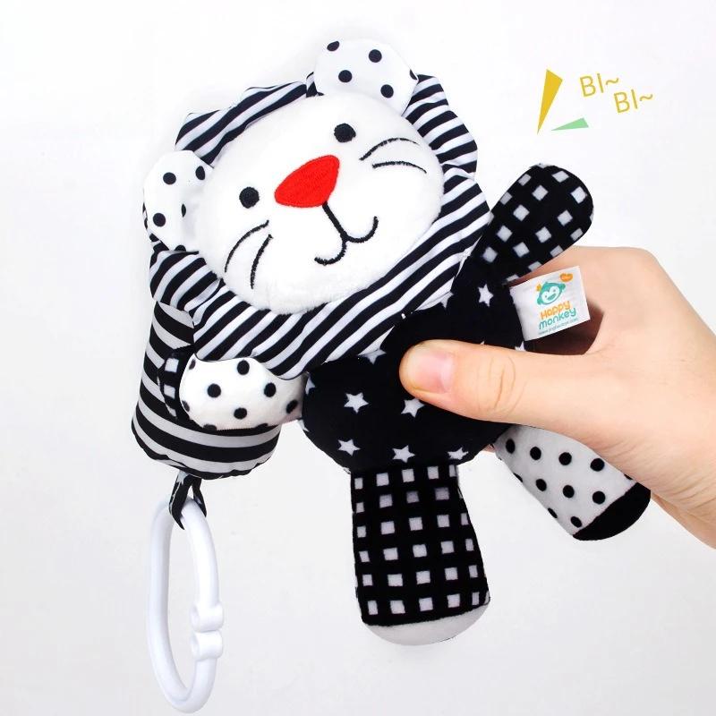 Infant Baby Rattles Newborn Black White Visual Grab Ability Training Toys Stroller Bed Hanging Bell Plush Doll