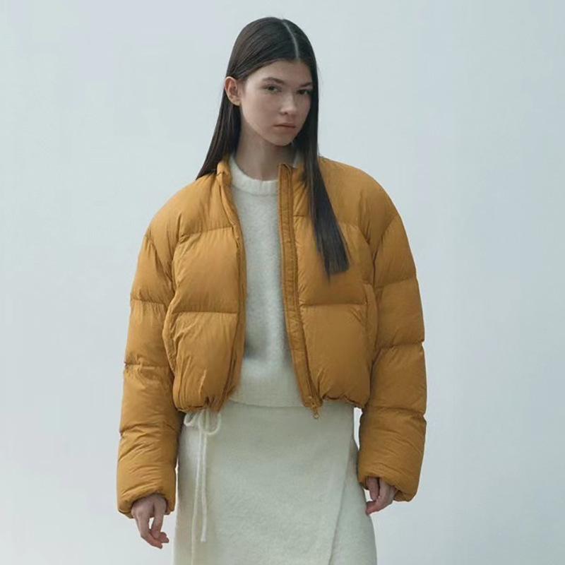 High fluffy white duck down puff down jacket women's short winter new fashion scimitar sleeve bread jacket tide