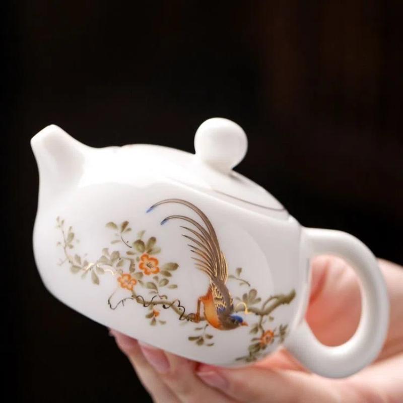 160ML Elegant Jade-White Ceramic Xishi Teapot – Classic Chinese Teaware for Home Brewing & Daily Tea Rituals