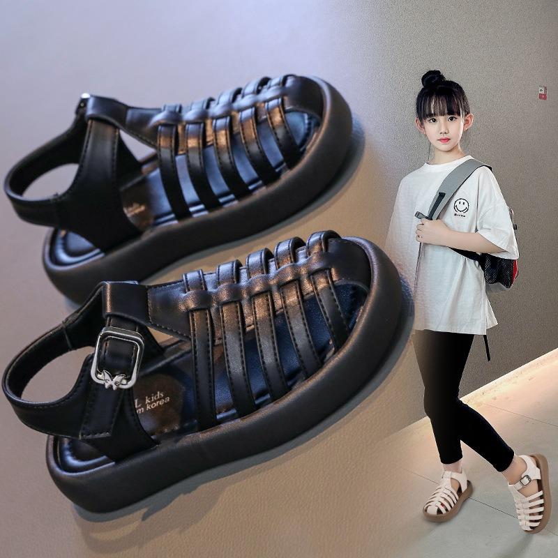 Kinderschuhe, Mädchen-Prinzessinnen-Sandalen, koreanischer Stil, geschlossene Zehenpartie, weiche Sohle, römische Strandschuhe für kleine Mädchen, rutschfeste Sportsandalen.