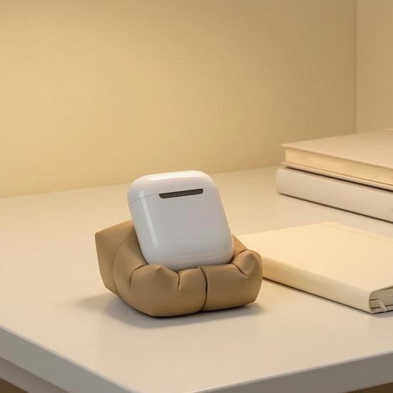One-piece Headphone Holder 3D Printed Pillow-Shaped Stand, Cute Desk Organizer for Earbuds Study Stand Charging Case, Anti-Slip Stable Display