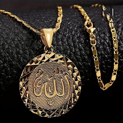 Vintage Pendant Necklace Suitable for Women Perfect for Christmas Family Gatherings Holiday Jewelry Holiday Gifts Elegant Design