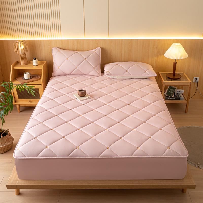 Embroidered Quilted Non-Slip Mattress Protector for Simmons - Single Thickened Sheet
