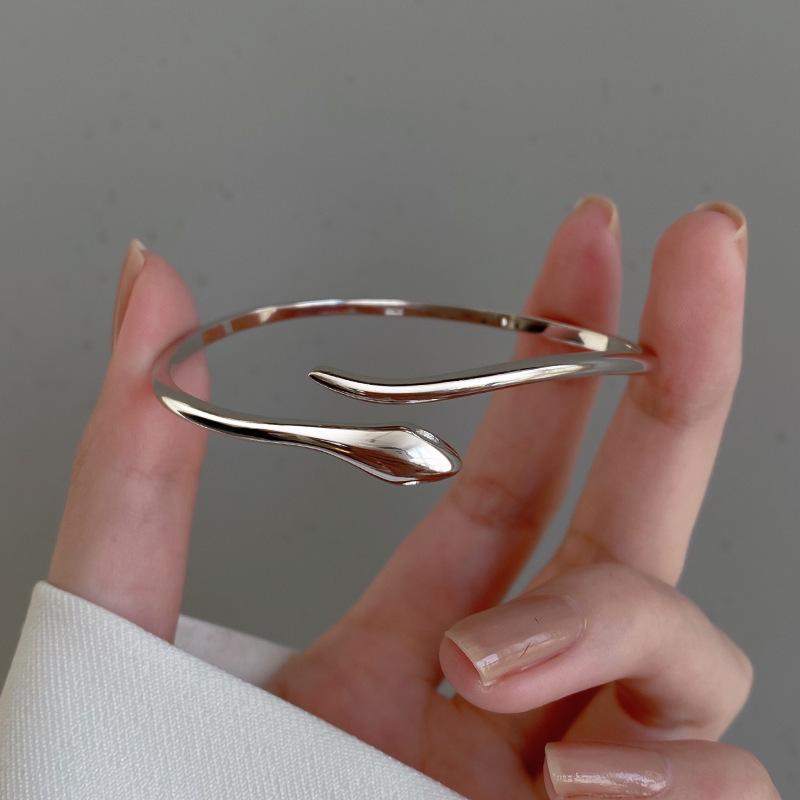 S925 Silver Plated Snake Bracelet - Women's Simple Light Luxury Open Design for Zodiac Year of the Snake