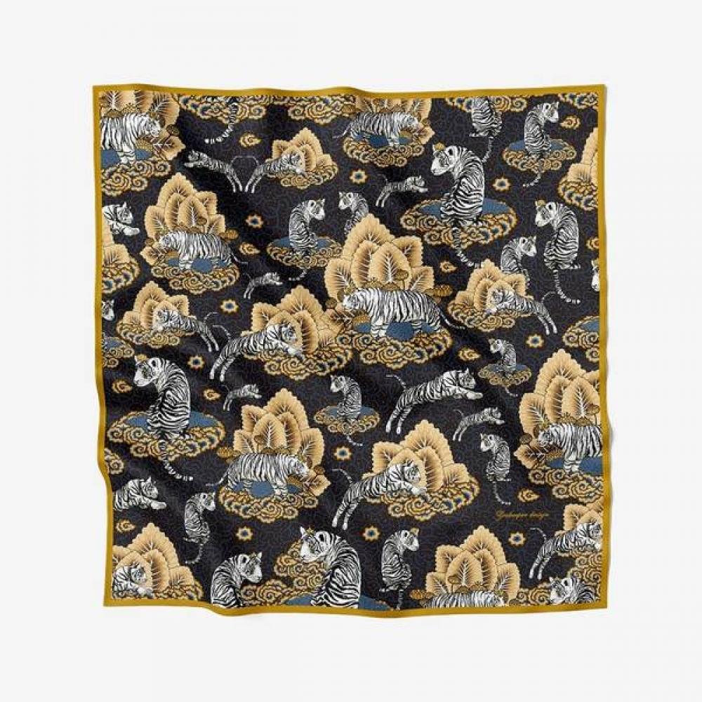 Mercion Wool Silk Scarf White Tiger