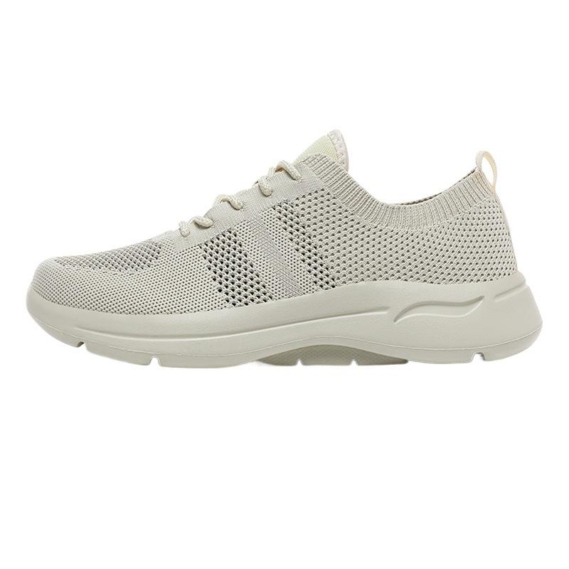 Übergröße Herrenschuhe Sommer Mesh atmungsaktive Sportschuhe leichtgewichtige Fly-Woven Mesh Freizeitschuhe