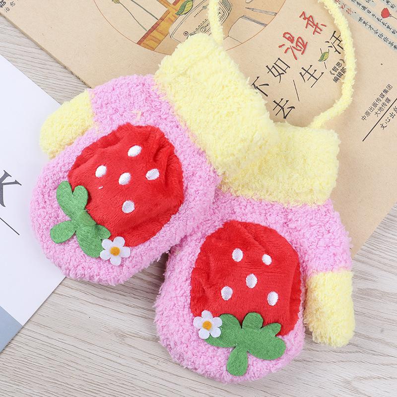 Autumn and winter warm coral fleece children's gloves cartoon knitted gloves baby soft neck pronunciation gloves
