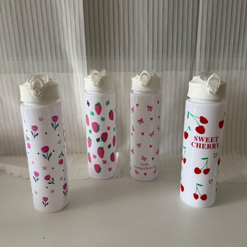 750ML Cute Floral Printed Water Bottle Cartoon Strawberry Bow Pattern Fadeless Portable for Picnic Beach Outdoor Use