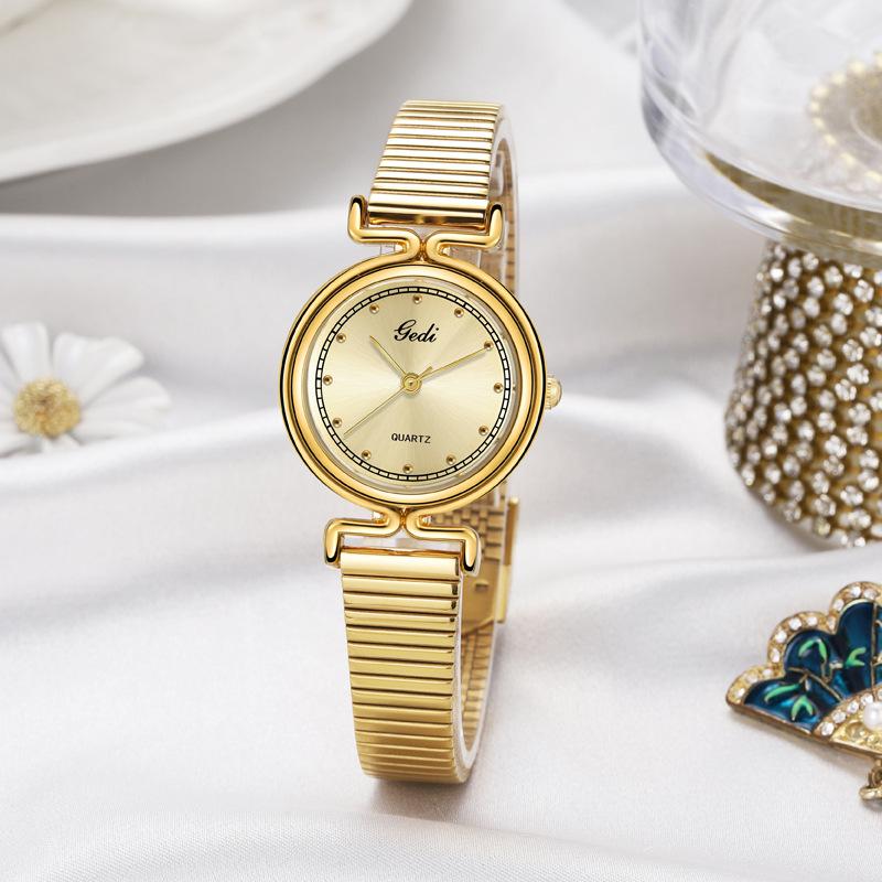 Niche High-Value Women'S Watch, Exquisite Medieval Alloy Watch, Women'S Waterproof Quartz Watch