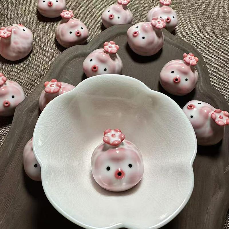 Pink Ceramic Tea Pet Fish Statue Little Fish Bubbles Under Cup Bottom Ornament Cute Water Mug Decor Gift For Tea Lovers