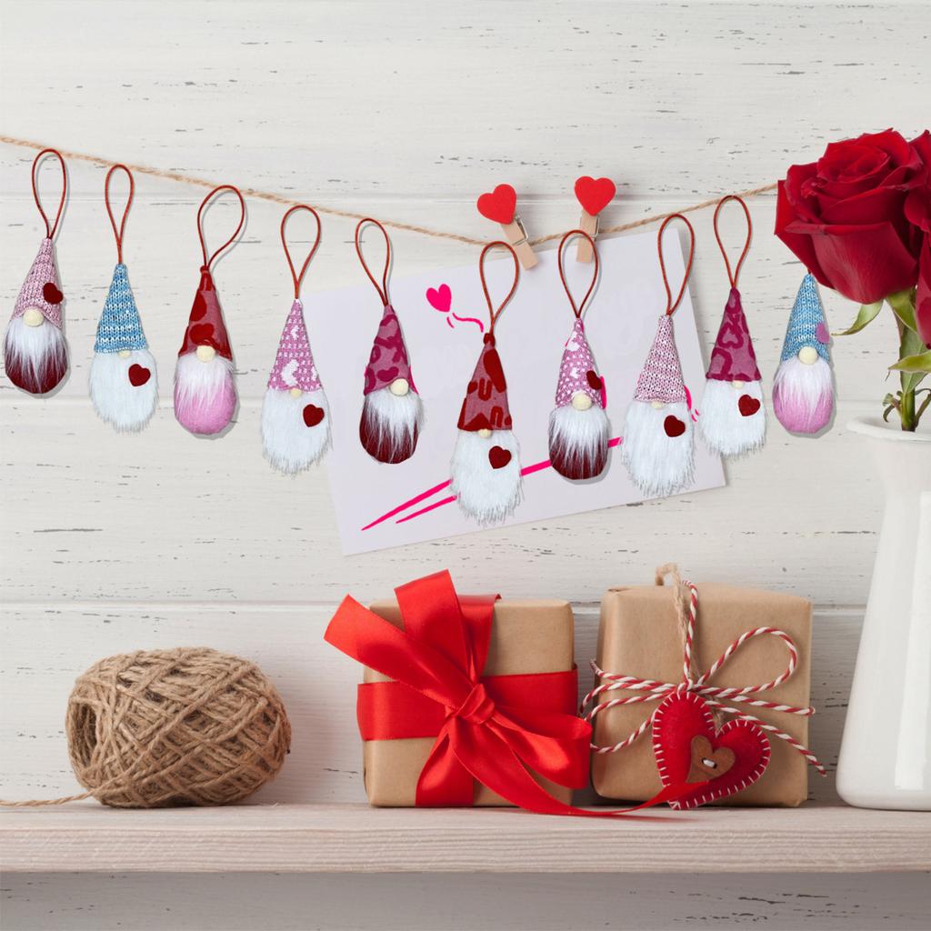 Juldekorationer:  Julhattar, Jul-Lollipop-Hattar, Julhattskniv- och gaffelskydd, Vinflaskhattar, Dekorativa föremål
