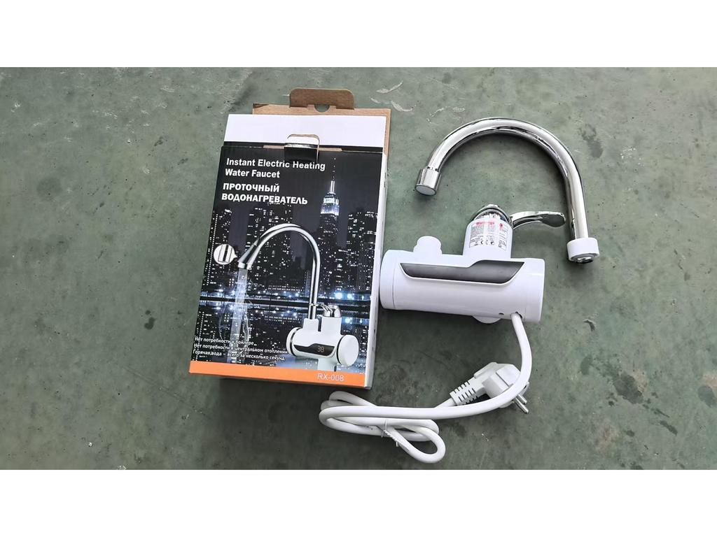 Natychmiastowy Elektryczny Kran Bojler z Cyfrowym Wyświetlaczem do Pryszniców Gorącej i Zimnej Wody