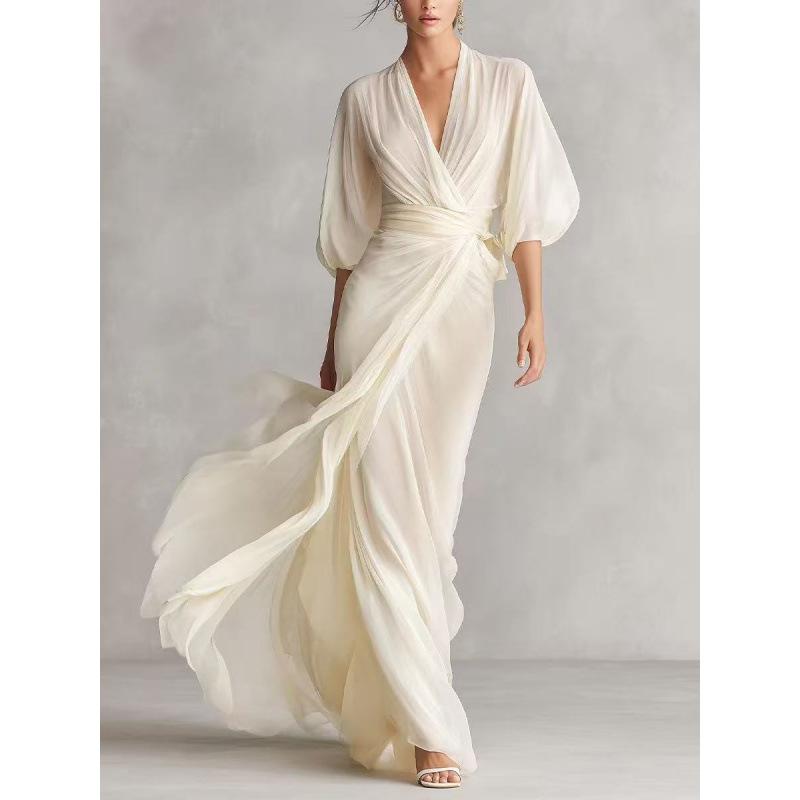 2026 European and American Socialites Deep V-neck Shoulder Lantern Sleeves Waist Long Dress Romantic Autumn Banquet