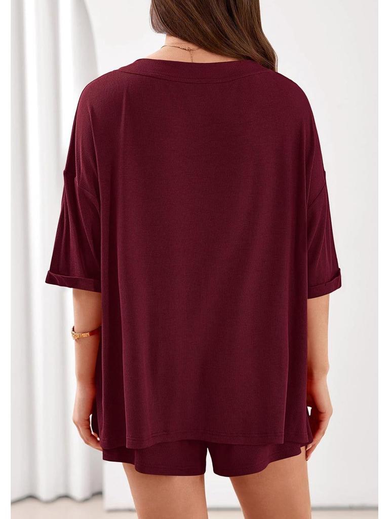 European Women's Loose V-Neck Two-Piece Set: Short-Sleeve Top and Shorts, Casual.