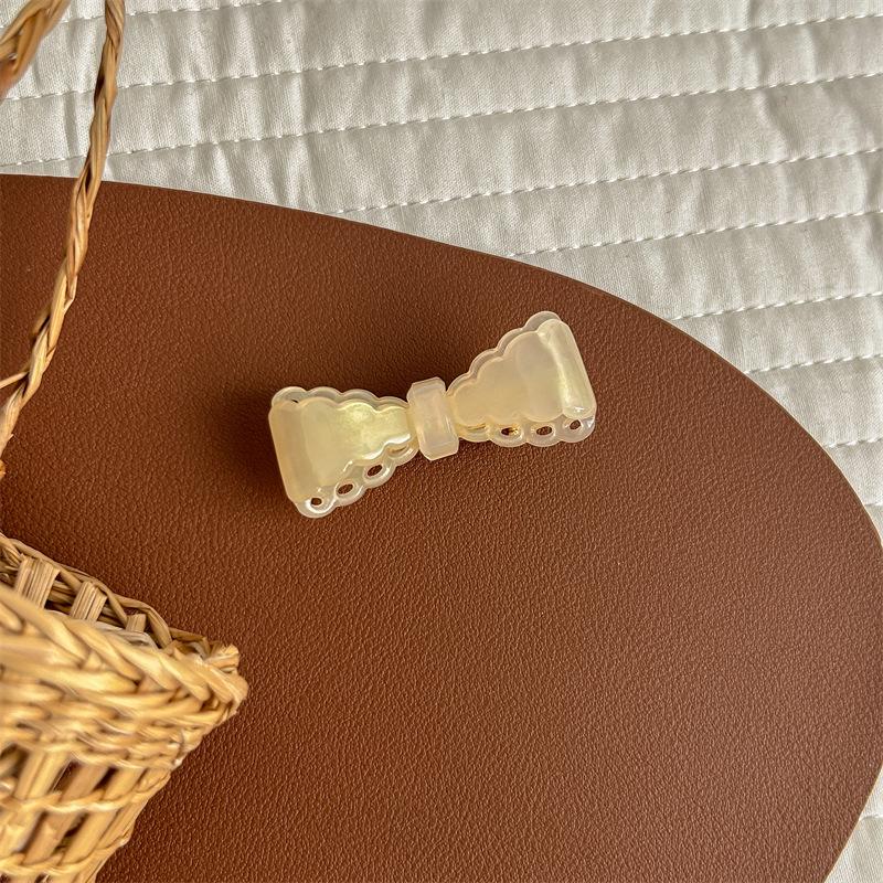 Cute Jelly Color Acetate Bow Hair Clip - Sweet Temperament Hair Accessory for Girls