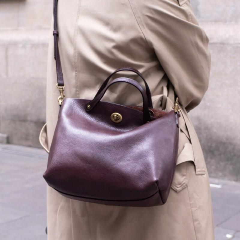New First-layer Tree Paste Vegetable Tanned Cowhide Retro Fashionable Genuine Leather Women's Bag Large-capacity Portable Single-shoulder Crossbody