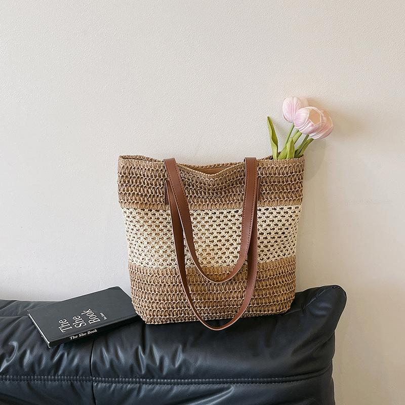 

Fashion spring new woven tote bag women s versatile beach pastoral style casual personality niche shoulder bag хаки