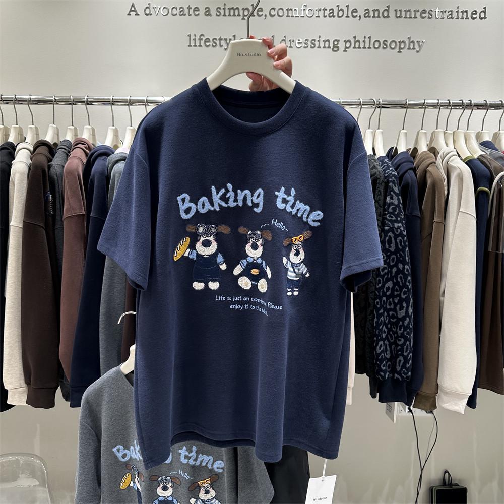 Extra Large Embroidery Dog Thickened Brushed Short Sleeve Women's T-shirt