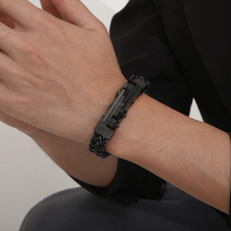 Men's Stylish Titanium Steel Dragon Bone Chain Bracelet