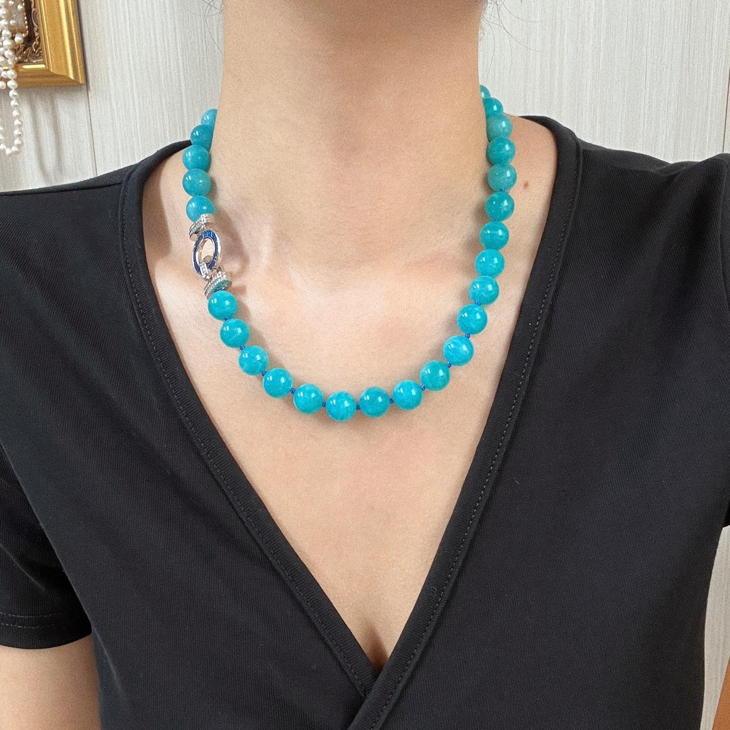 About 12Mm High Quality Natural Tianhe Stone Necklace Collarbone Chain