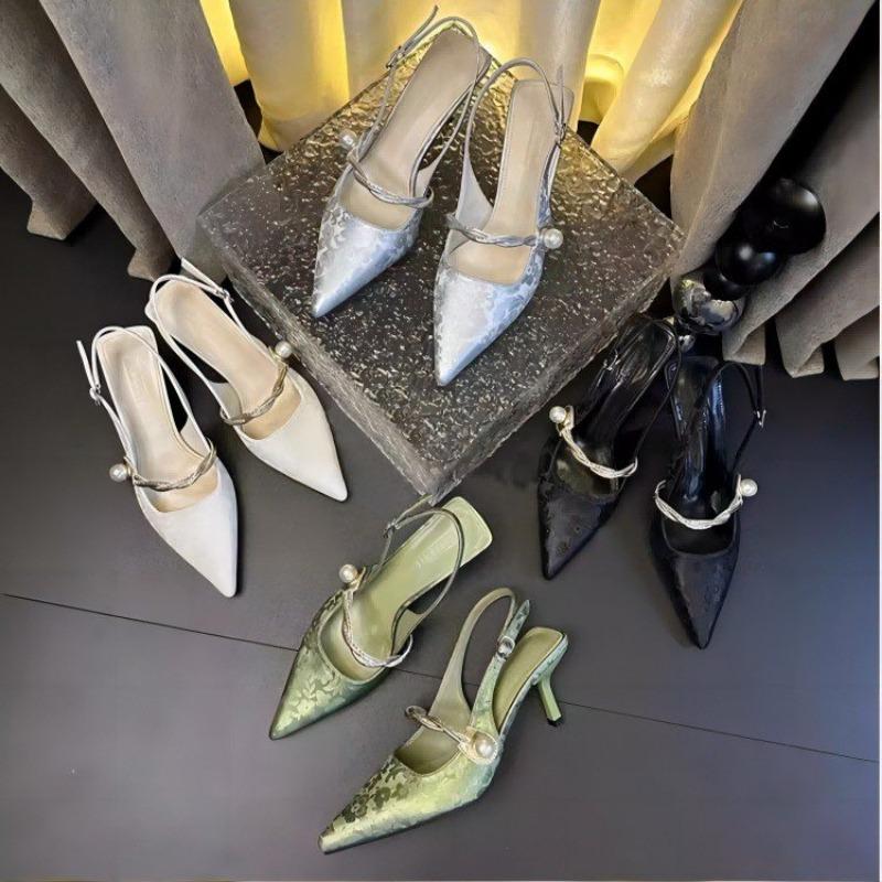 Ny Sommer Mote Spiss Tå Perlesko Kvinner Sexy Kvinners Sandaler Høye Hæler Pumps Bankett Kvinners Kjolesko