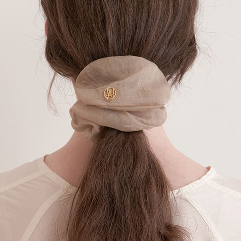 

halden большая прозрачная резинка для волос с подвеской-логотипом (H022_бежевый) beige