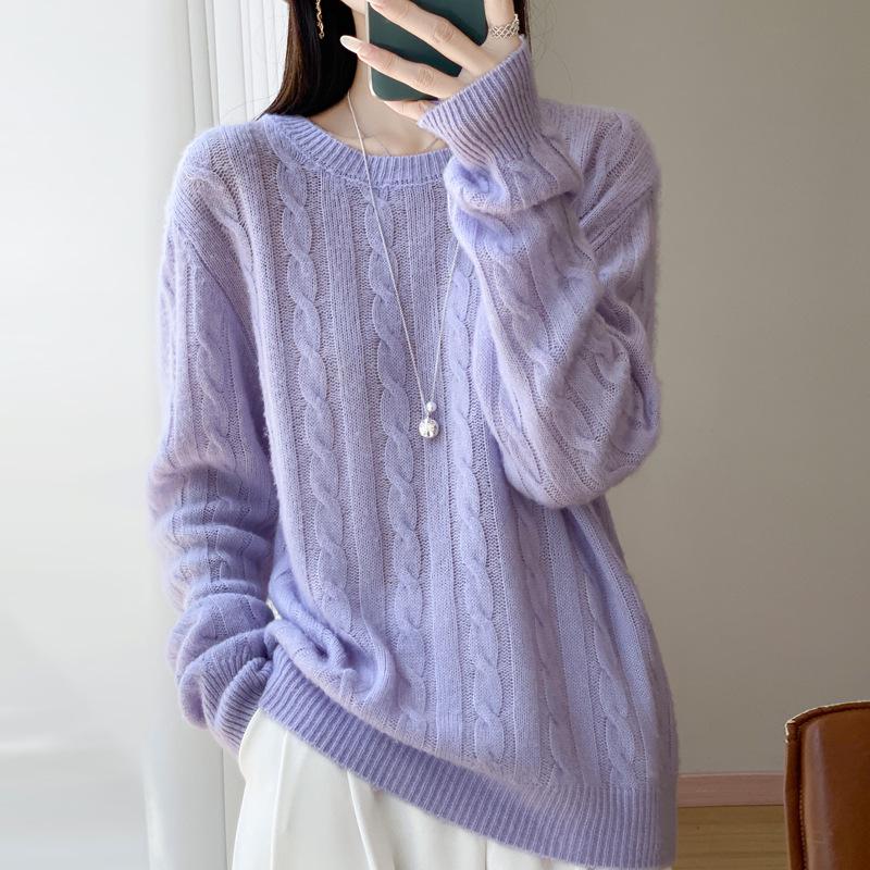 2025 Autumn/Winter Women's Loose Plus Size Round Neck Sweater - Long Sleeve Knitwear Top