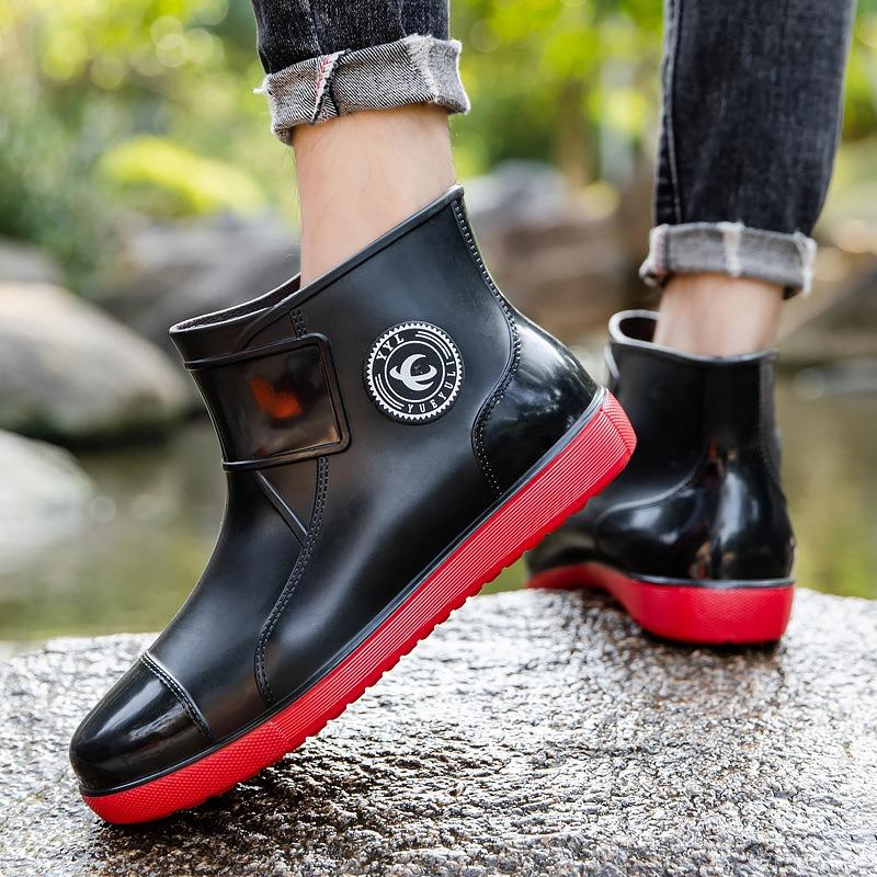 Four Seasons Fashion Rain Shoes Men's Short Rain Boots Large Size Kitchen Work Shoes Gel Shoes Fishing Shoes Men's and Women's