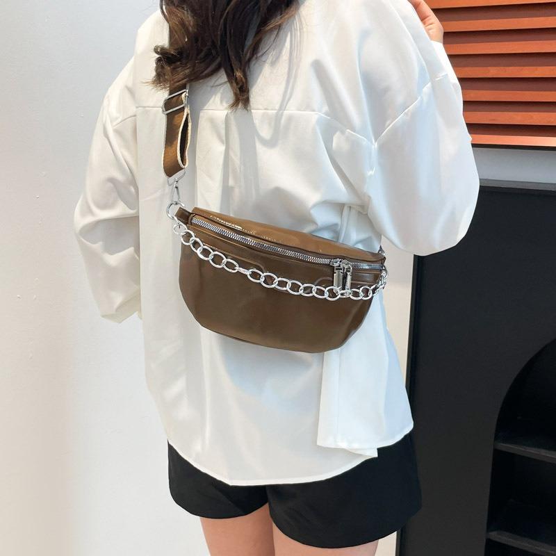 Versatile breast bag popular new fashion high-end chain trend casual shoulder messenger bag fanny pack