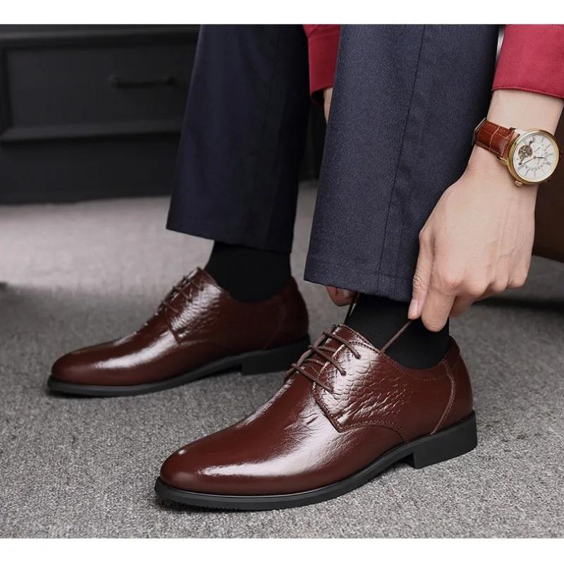 Fashion Cowhide Platform Brogue Shoes for Men Designer Soft-soled Business Male Dress Shoe Fashion Pointed-toe Men's Wedding Shoes