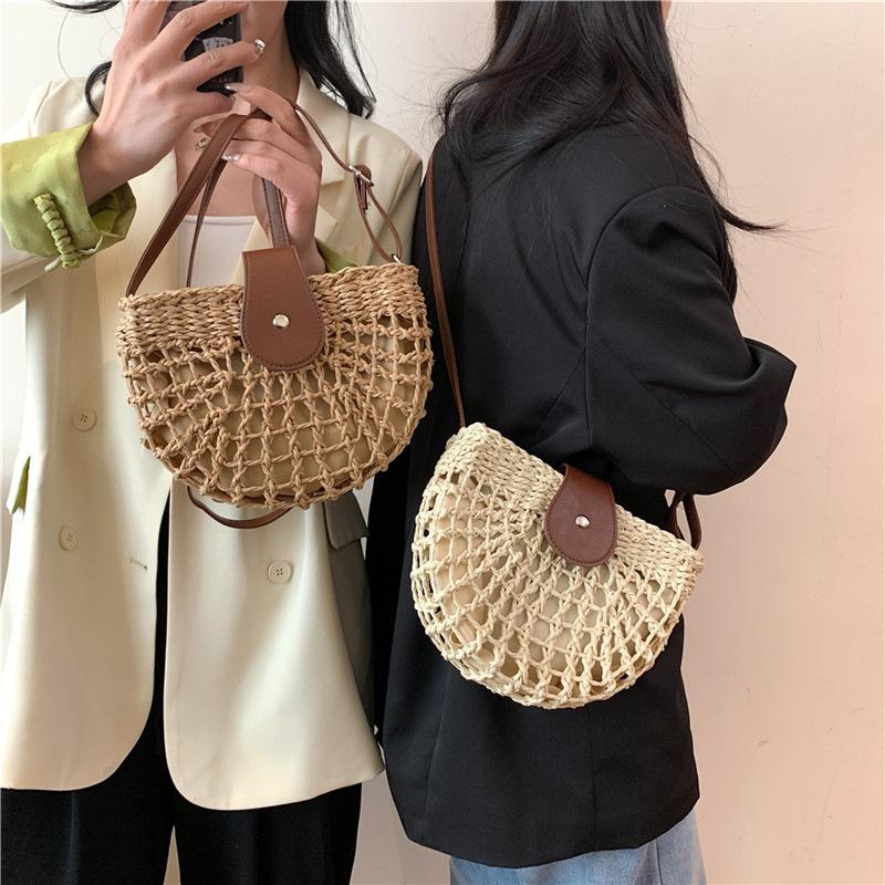 Handwoven Saddle Bag Hollow-out Beach Crossbody Purse Lightweight Summer Vacation Shoulder Bag Women Boho Small Zipper Handbag