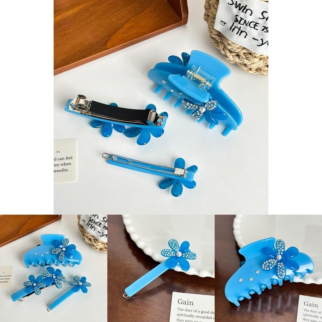 Chic Acetate Hair Claw Clip Adorned With Stylish Floral Embellishments And Rhinestones