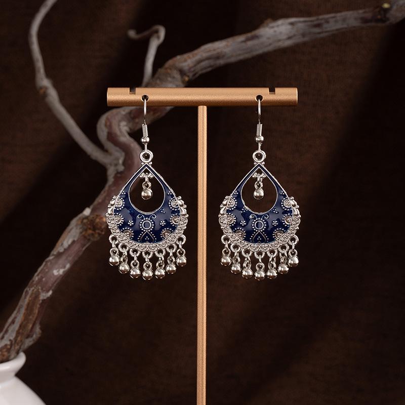 Ethnic Style Earrings Retro Literary And Dignified Ear Hooks Versatile Bohemian Fringed Pendant Earrings Vacation Style
