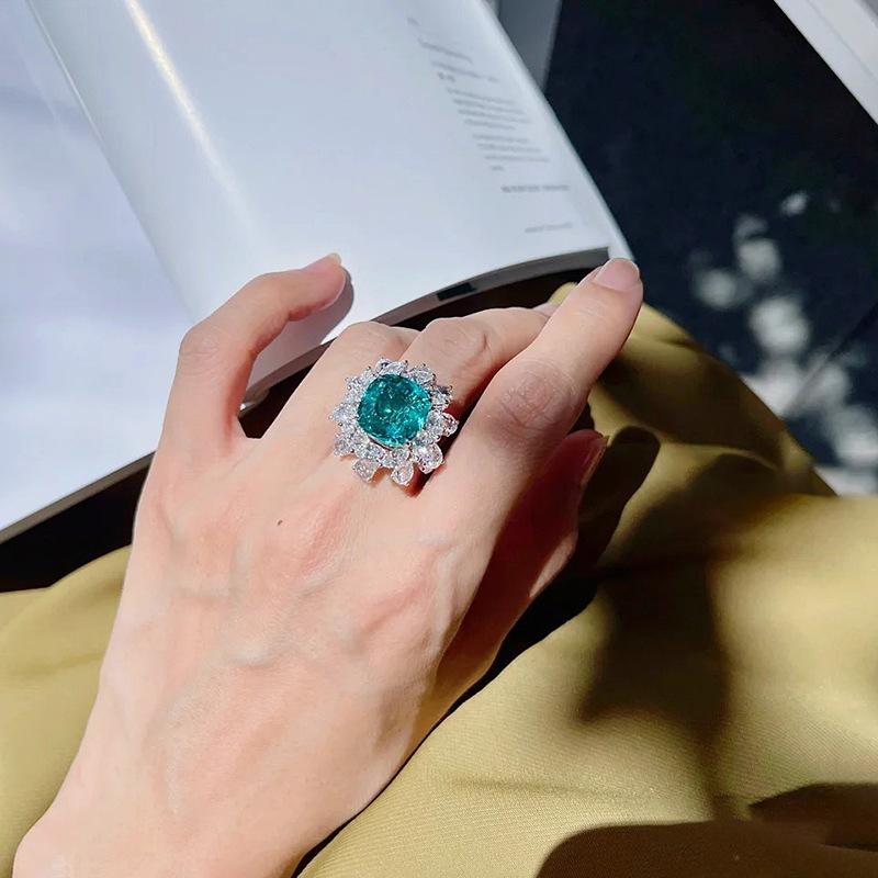 Paraiba Green Flower Ring Women'S Luxury Full Diamond Imitation Emerald Sunflower Ring