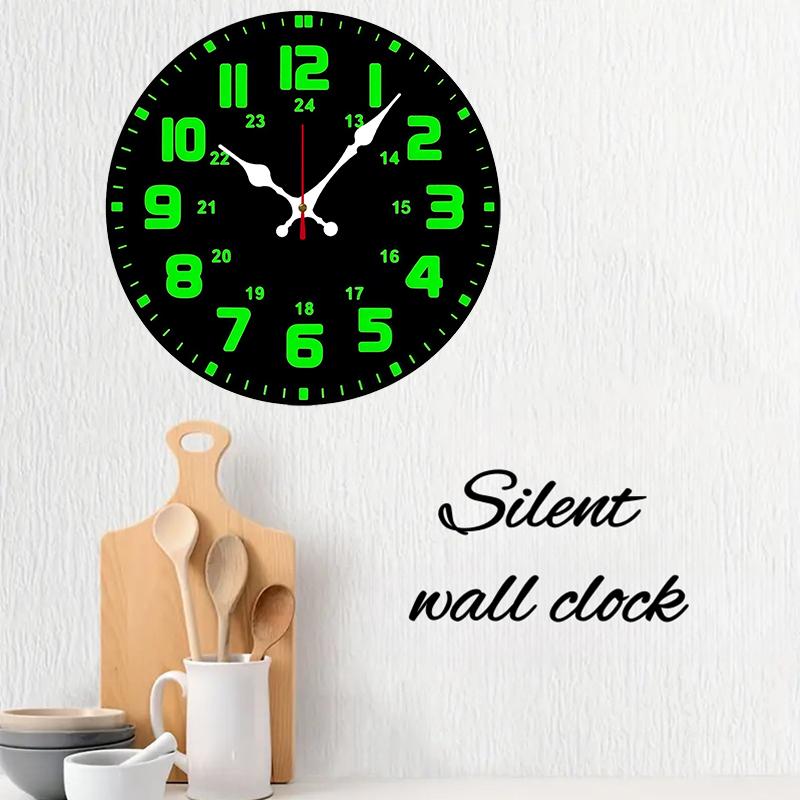 Green Numbers Wooden Round Silent Hanging Wall Clock, Suitable For Living Room, Office, Study Room, Bedroom, Home Decoration