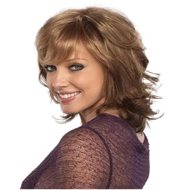 Damen Front Lace Hitzebeständige Mittellange Lockige Perücke mit Seitenscheitel Synthetische Faser Nach außen gerichtete Locken In Hell- und Dunkelbraun