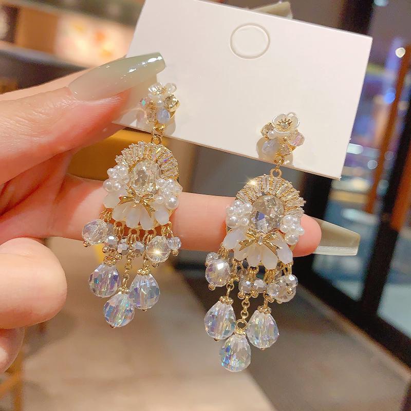 Zircon Pearl Glass Pendant Earrings Retro Light Luxury Exquisite Earrings Temperament Fashion High Sense Earrings Women