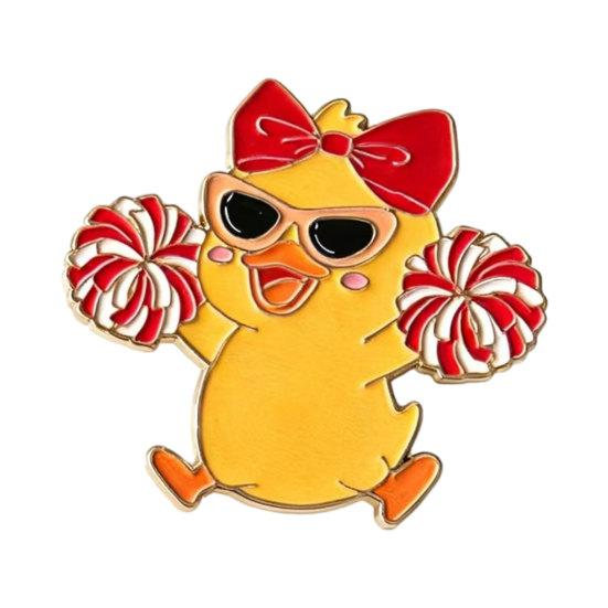 Enamel Technology Brooch Cartoon Anime Cheerleading Duck Shape Pin красный