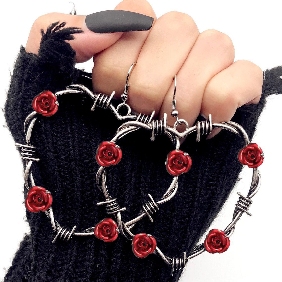 

Gothic Metal Heart Mesh Earrings - Women s Fashion Punk Jewelry