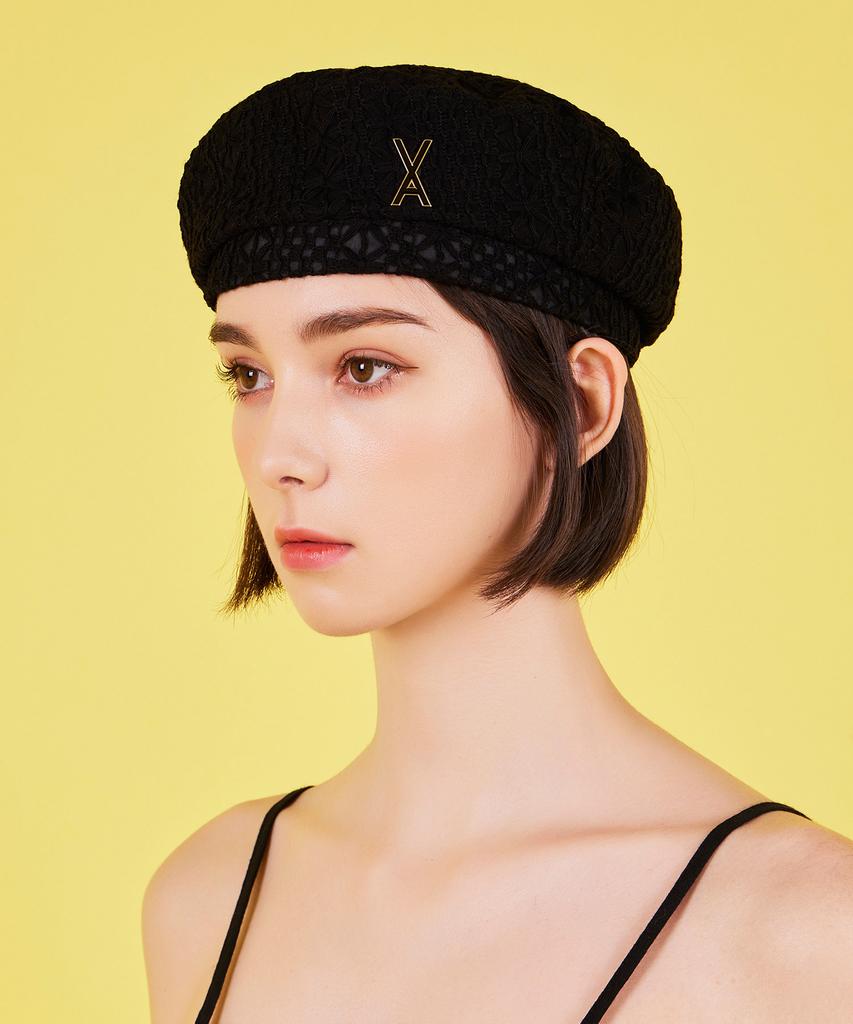 Bajal Epoxy Stud See-Through Beret Black