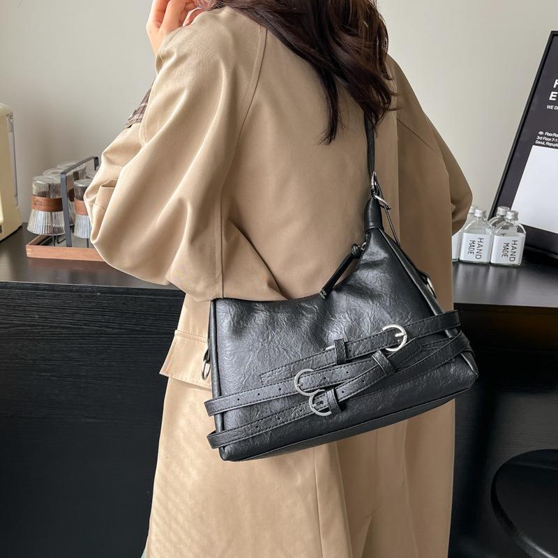 Niche Design Fashion Tote Bag Women's New Retro Shoulder Messenger Bag Personalized Commuter Bag