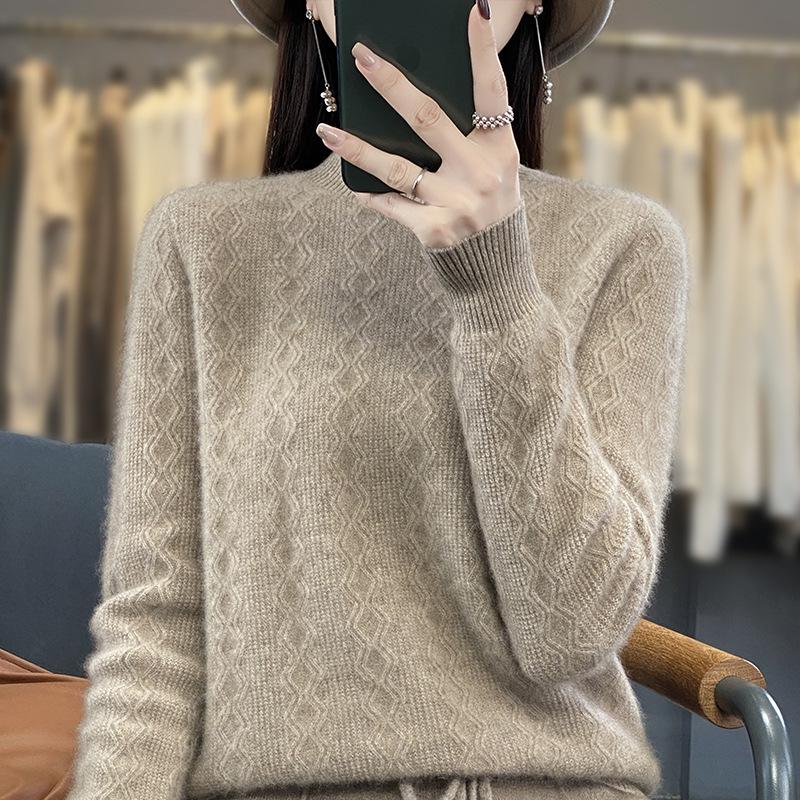 Women's Cashmere Sweater: Round Neck, Solid Color, Long Sleeve, Thickened Knit, Versatile Slim Fit, Autumn/Winter Pullover.
