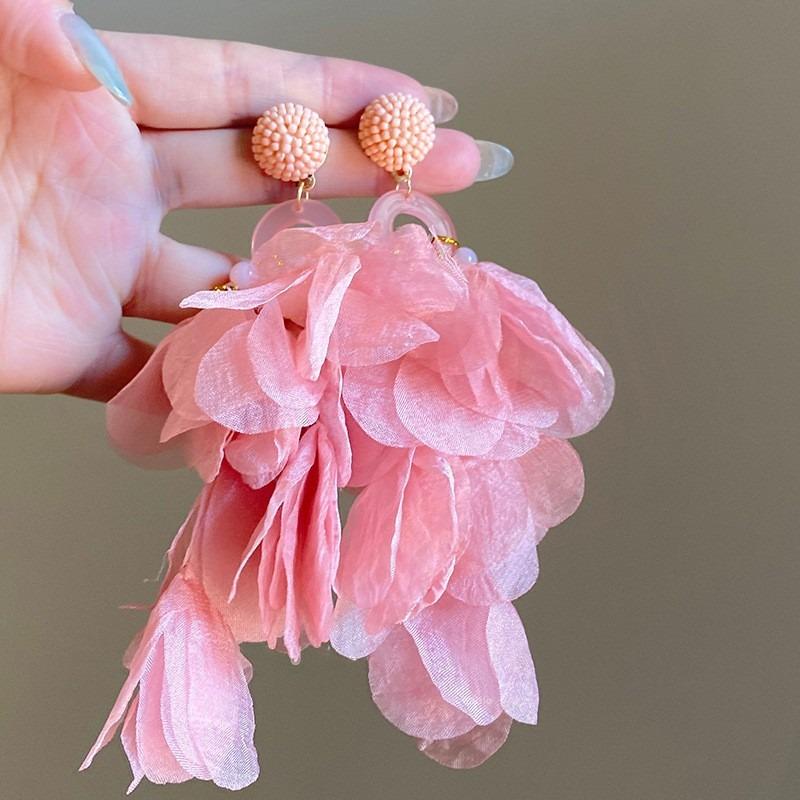 Silver Needle Pink Chiffon Flower Fringed Stud Earrings Small Fresh and Sweet Vacation Style Earrings Light Luxury High-end Earrings Women