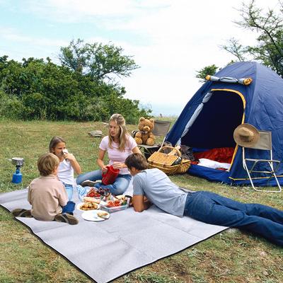 Ultralett vanntett campingmatte Piknikteppe Strandmadrass Liggeunderlag Aluminiumsfolie EVA-skum